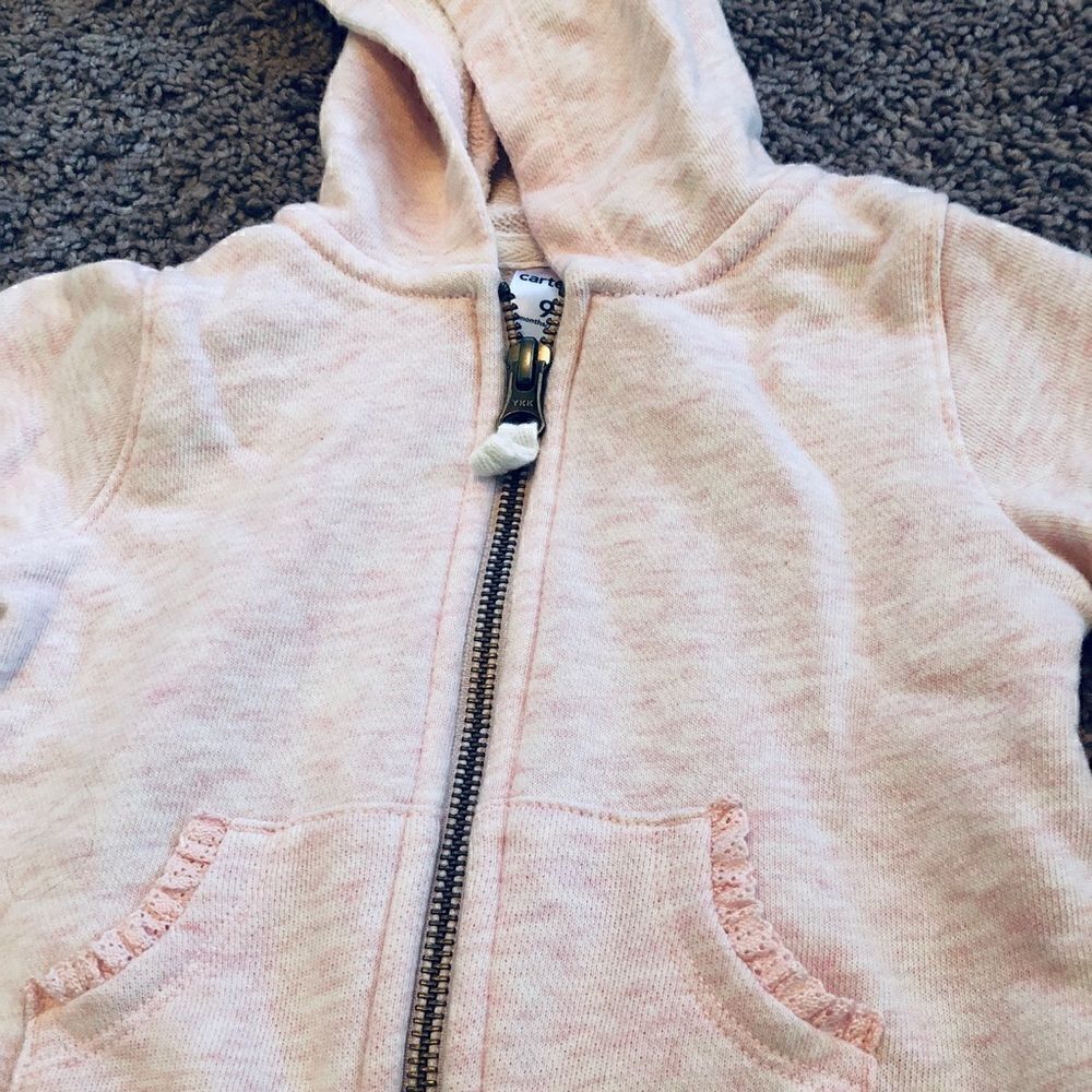Carter’s 9mon hoodie in EUC